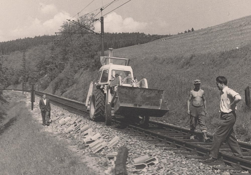 Unternehmen, Geschichte, Hitthaller, hitthaller, trixl, leoben, kapfenberg, graz, linz, trumau, wels, zirl, htb asphalt, asphalt, htb, 1907, seit, hochbau, tiefbau, straßenbau, strassenbau, bauträger, bautraeger, gu, generalunternehmer, general, unternehmer, elektro, elektrotechnik, technik